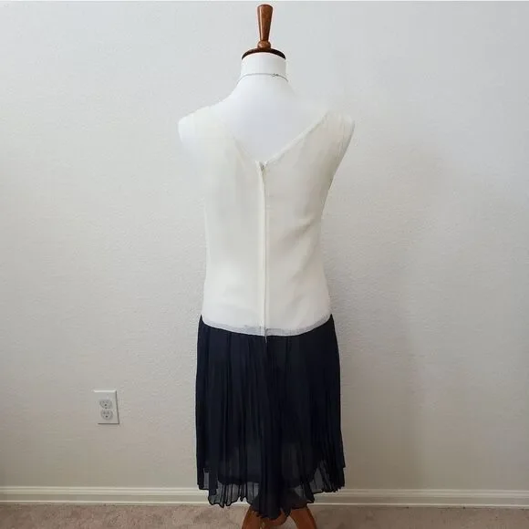 R&K Originals Vintage 2-Piece Sleeveless Dress or Uniform Set w/ Belt - Picture 7 of 16